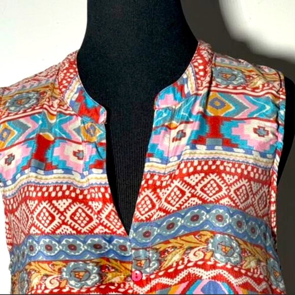 Tolani Red Print 100% Silk Sleeveless Tank
Top Size M - Picture 6 of 13